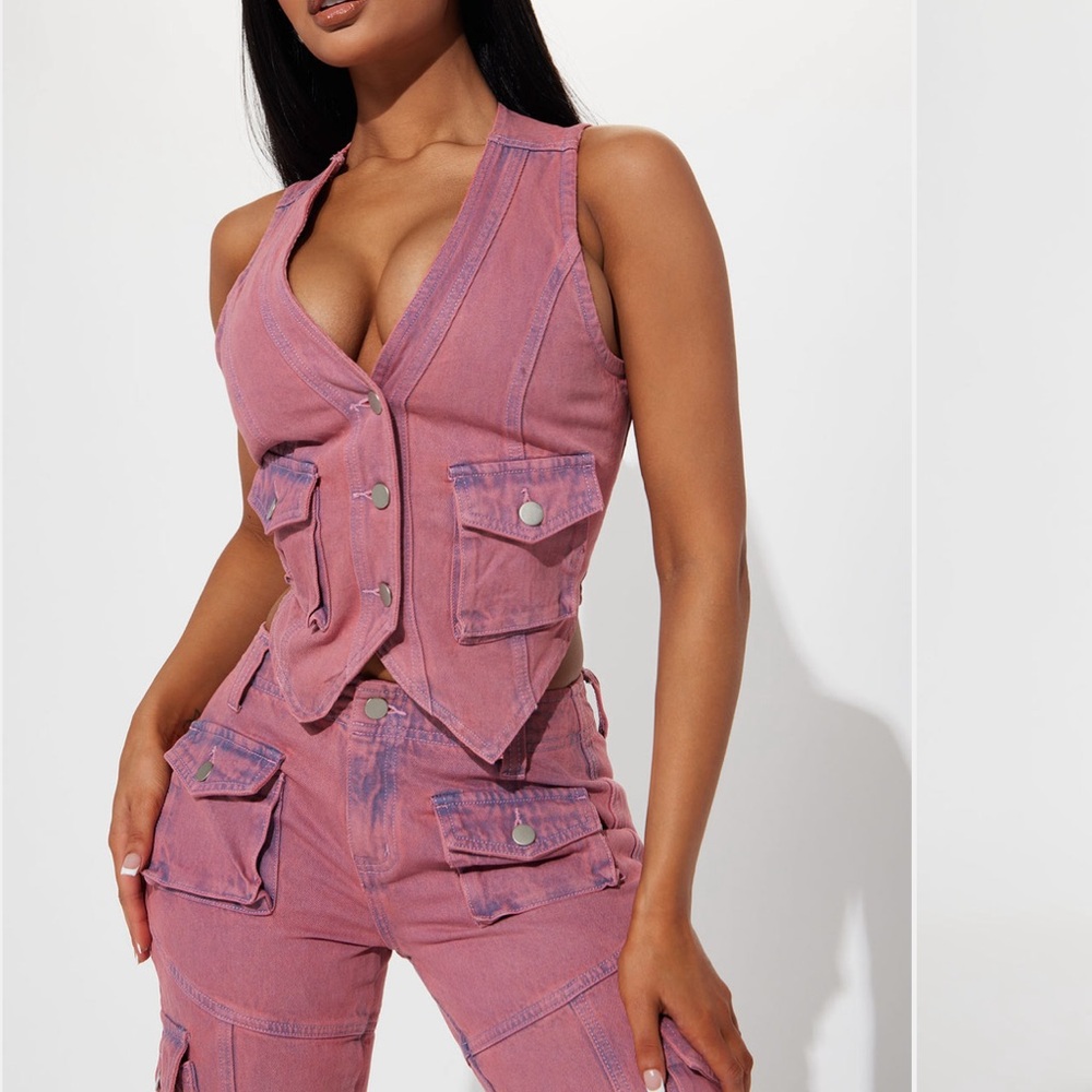 Fashion Nova Pink vest and jeans set